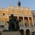 Estatua de Lus de Morales frente al Palacio Municipal