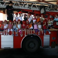 Visita al parque Bomberos del Colegio "Puente Real" 3-6-10 - 6