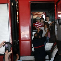 Visita al parque Bomberos del Colegio "Puente Real" 3-6-10 - 12