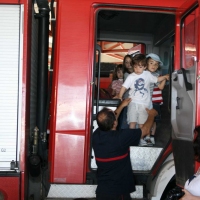 Visita al parque Bomberos del Colegio "Puente Real" 3-6-10 - 13