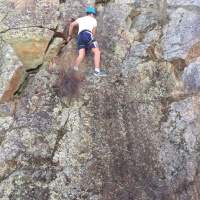 Iniciacin a la escalada y al buceo. - 15